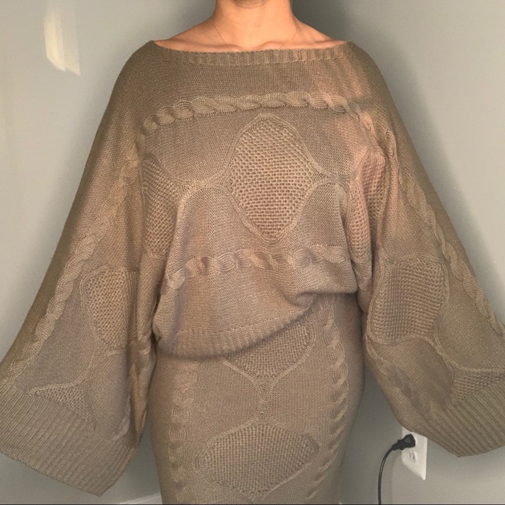 Sweater Set - image 8